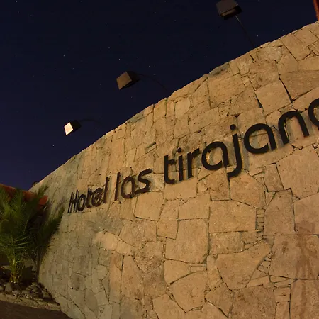 Tirajanas Hotel
